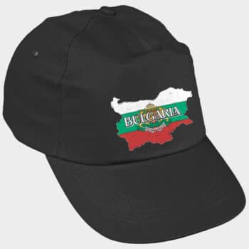 Черна шапка с козирка България