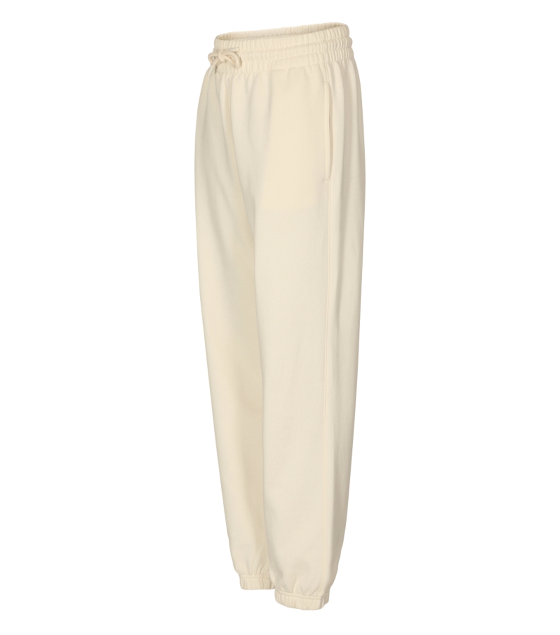 Meadow - 21 - Almond - C